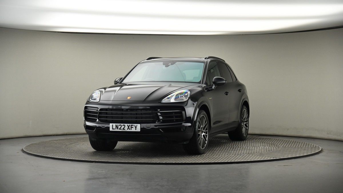 More views of Porsche Cayenne