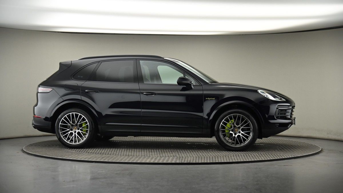 More views of Porsche Cayenne