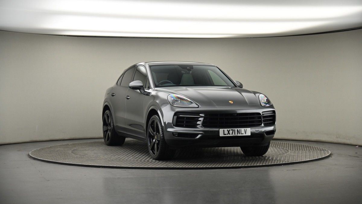 More views of Porsche Cayenne