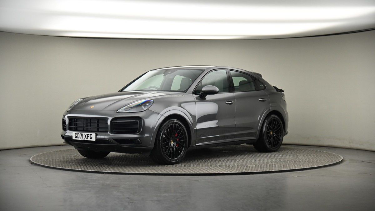 More views of Porsche Cayenne