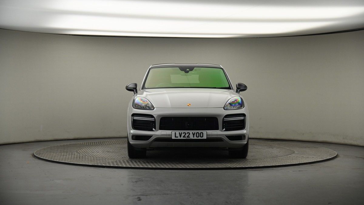 Porsche Cayenne Image 18