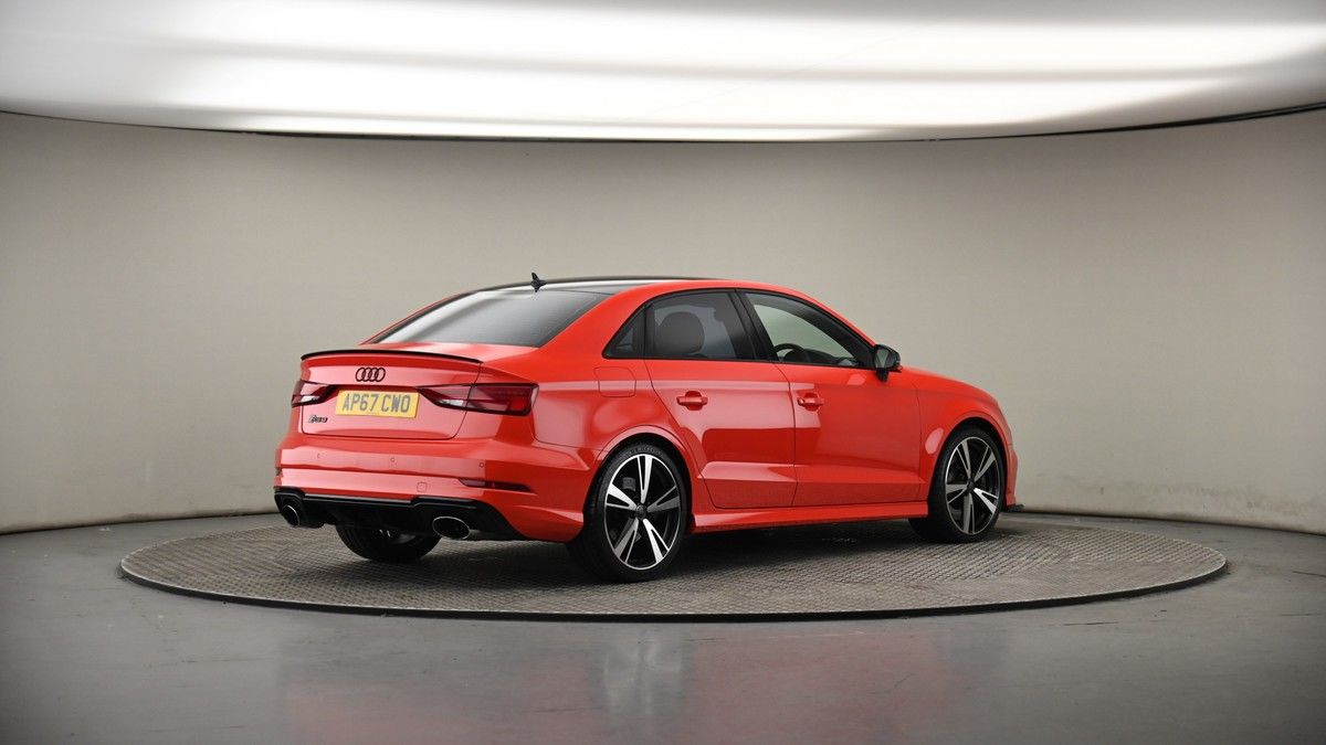 Audi RS3 Image 7