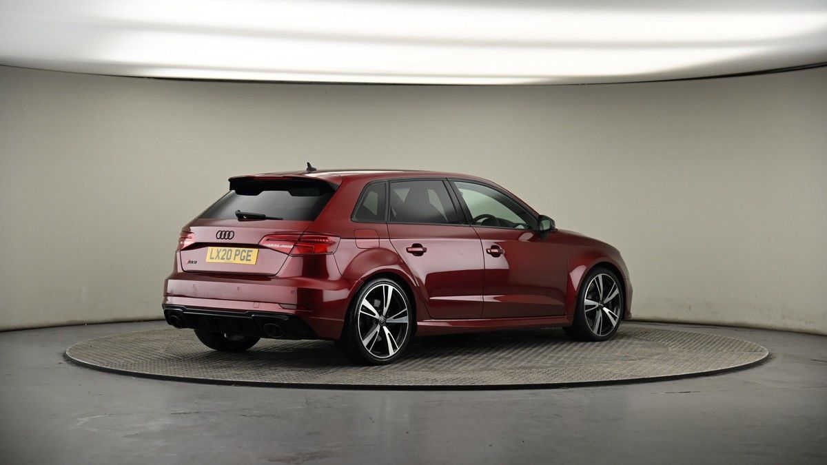 Audi RS3 Image 7