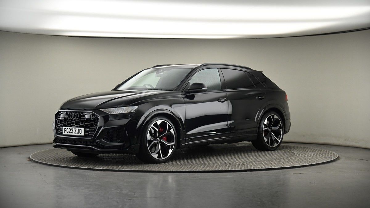 More views of Audi RSQ8