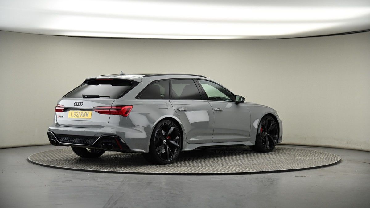 Audi RS6 Avant Image 7