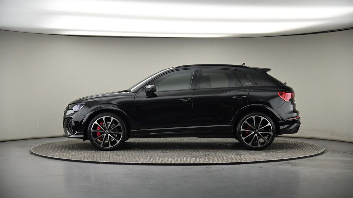 Audi RS Q3 Image 19