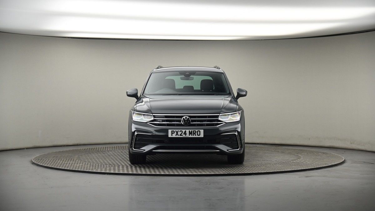 More views of Volkswagen Tiguan