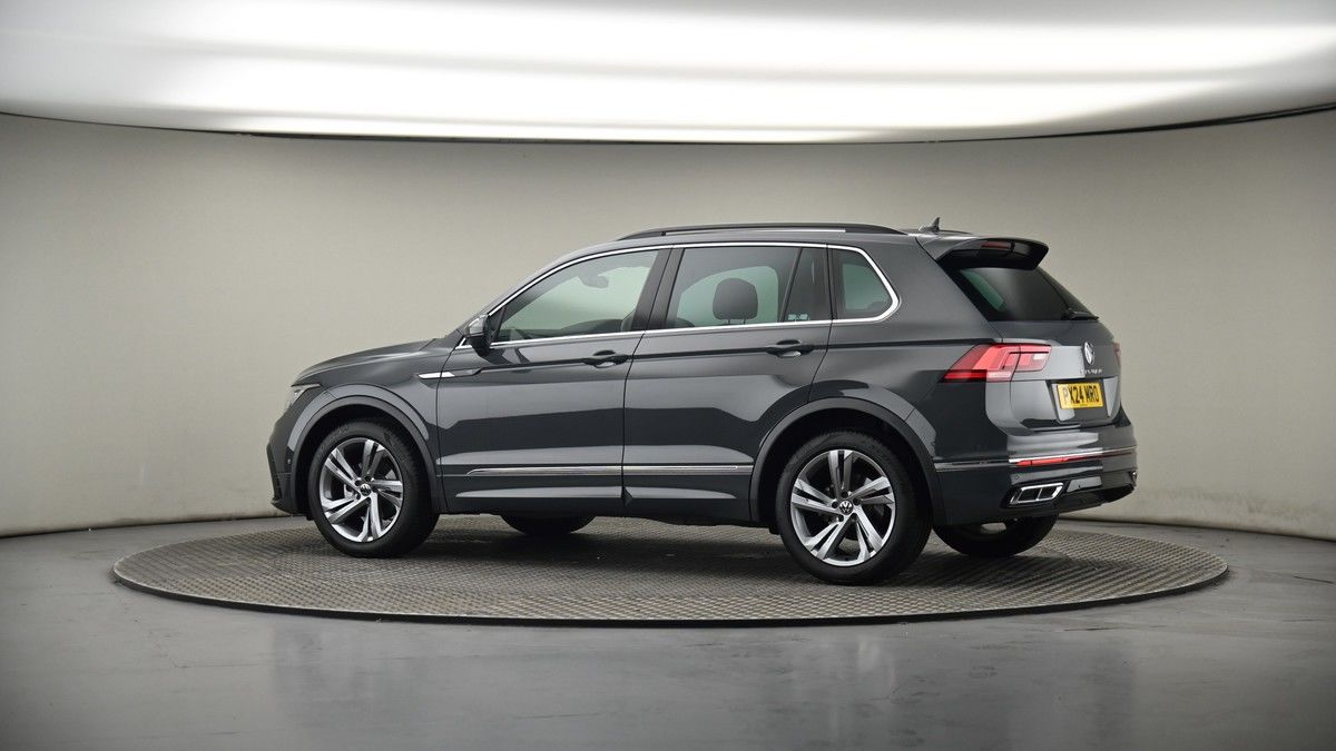 More views of Volkswagen Tiguan