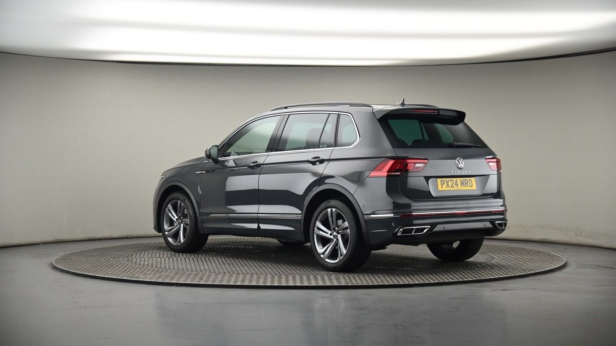 More views of Volkswagen Tiguan