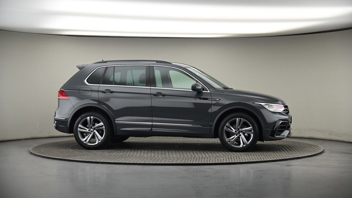 More views of Volkswagen Tiguan