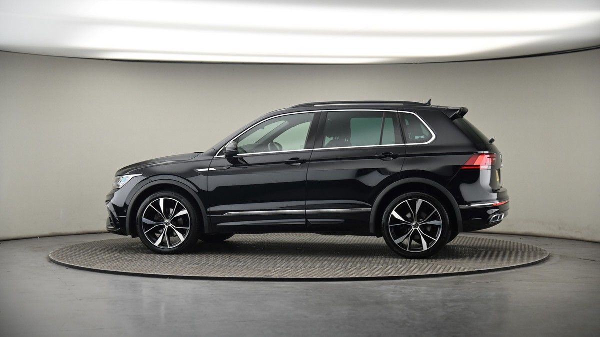 More views of Volkswagen Tiguan