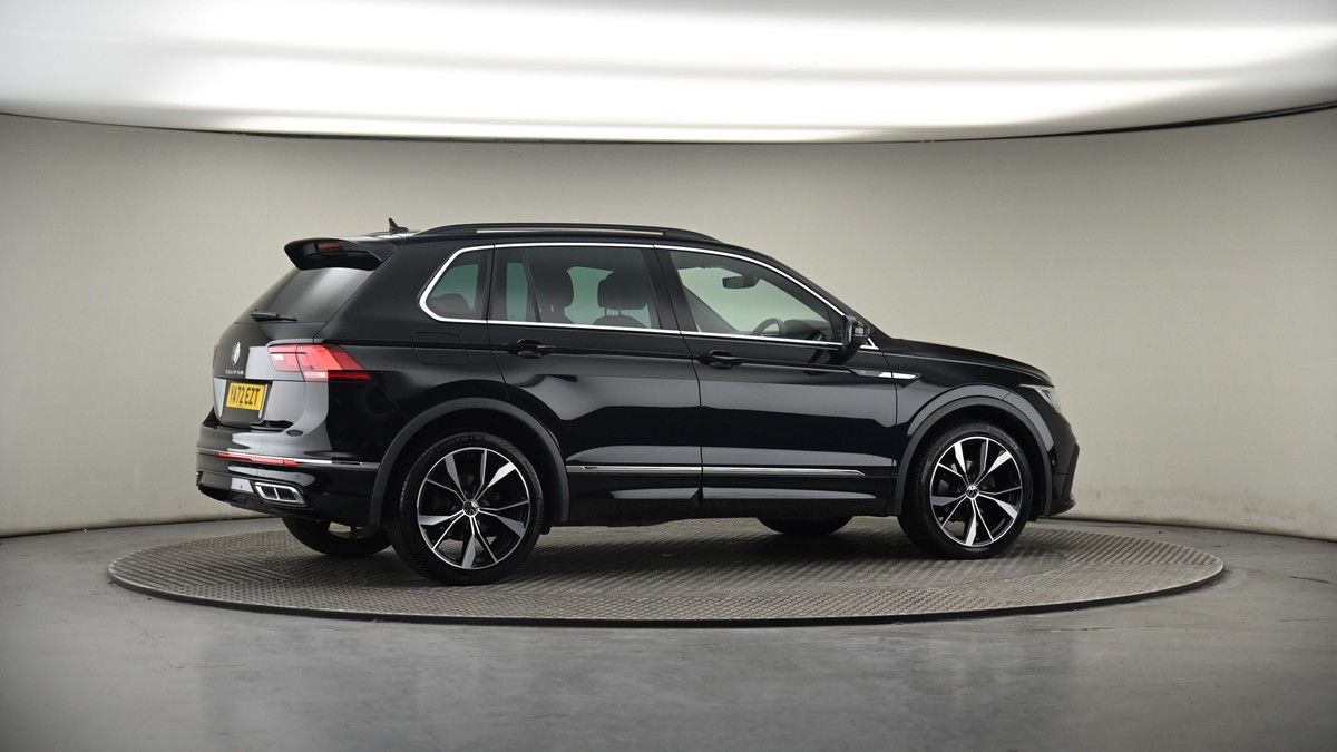 More views of Volkswagen Tiguan