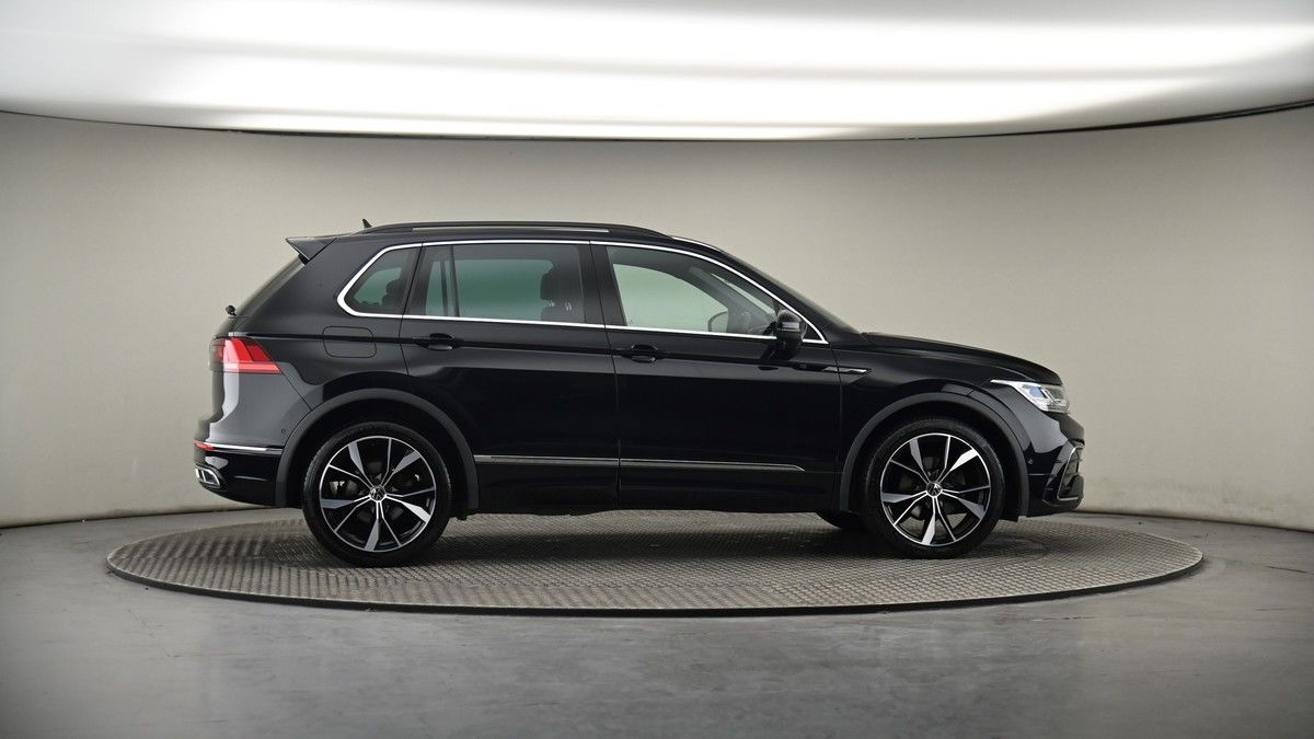 More views of Volkswagen Tiguan