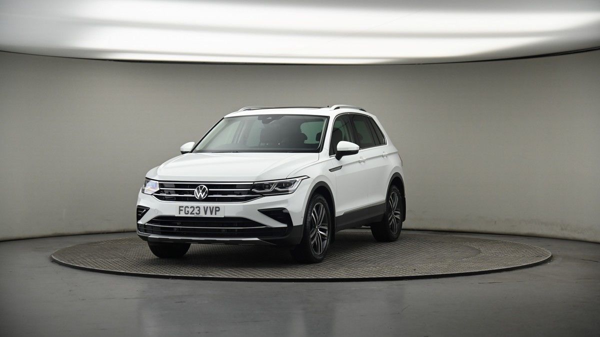 More views of Volkswagen Tiguan