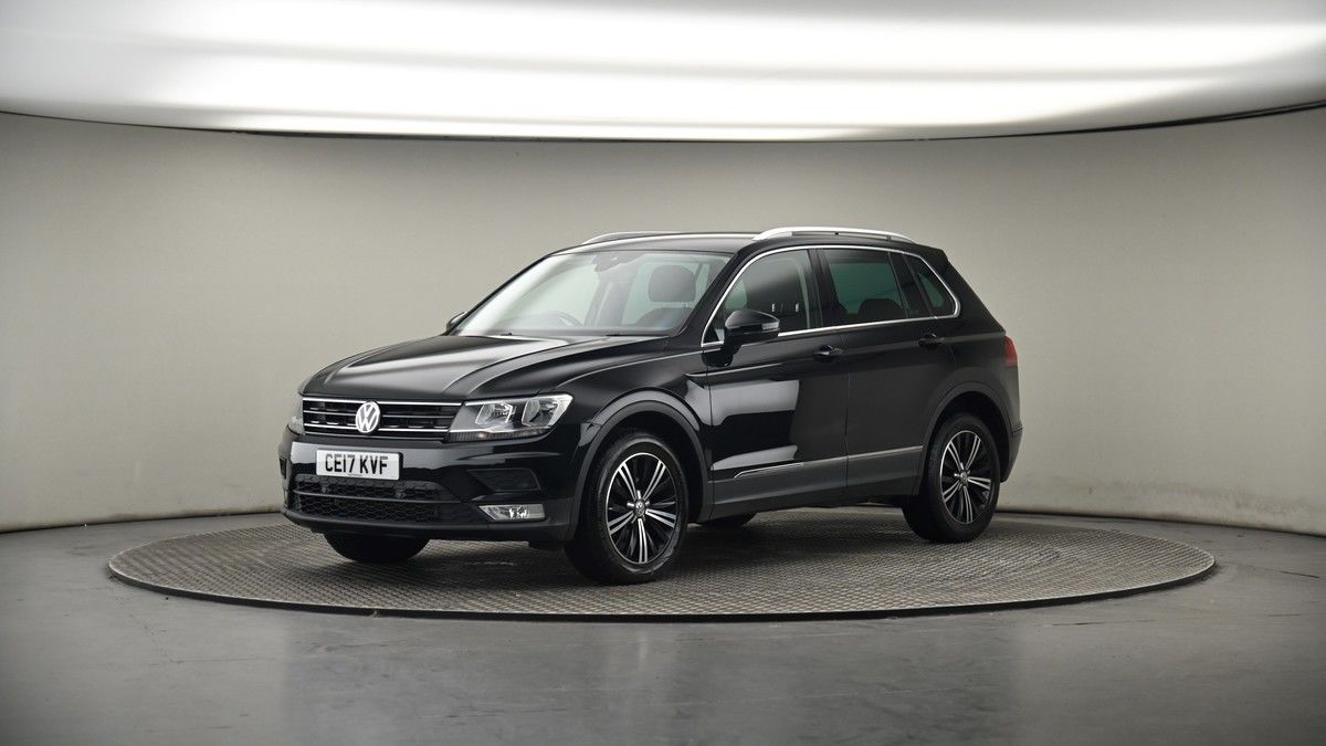 More views of Volkswagen Tiguan