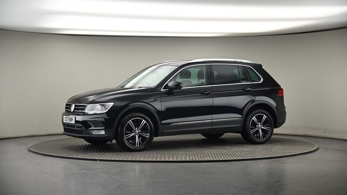 More views of Volkswagen Tiguan