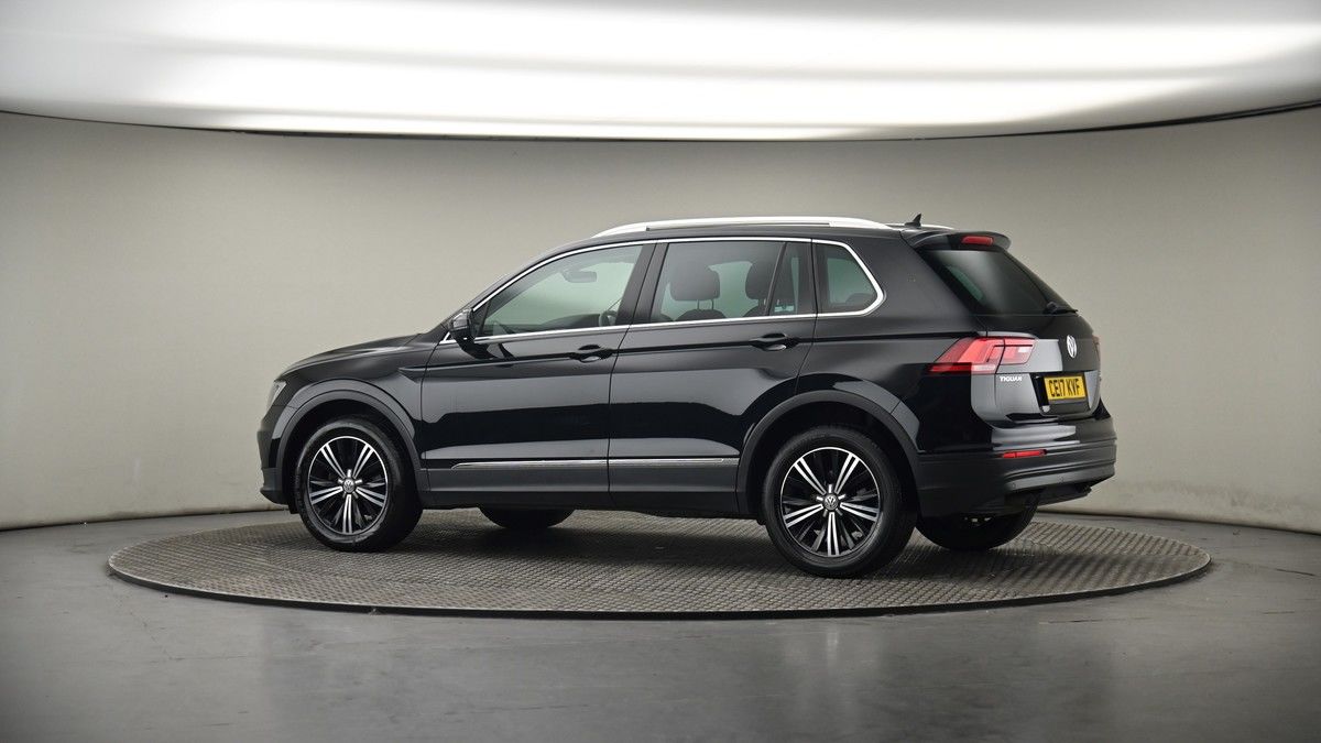 More views of Volkswagen Tiguan