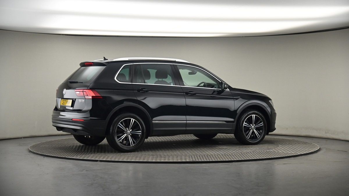 More views of Volkswagen Tiguan