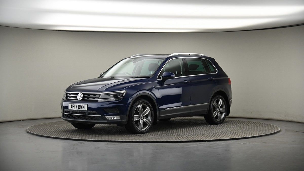 More views of Volkswagen Tiguan