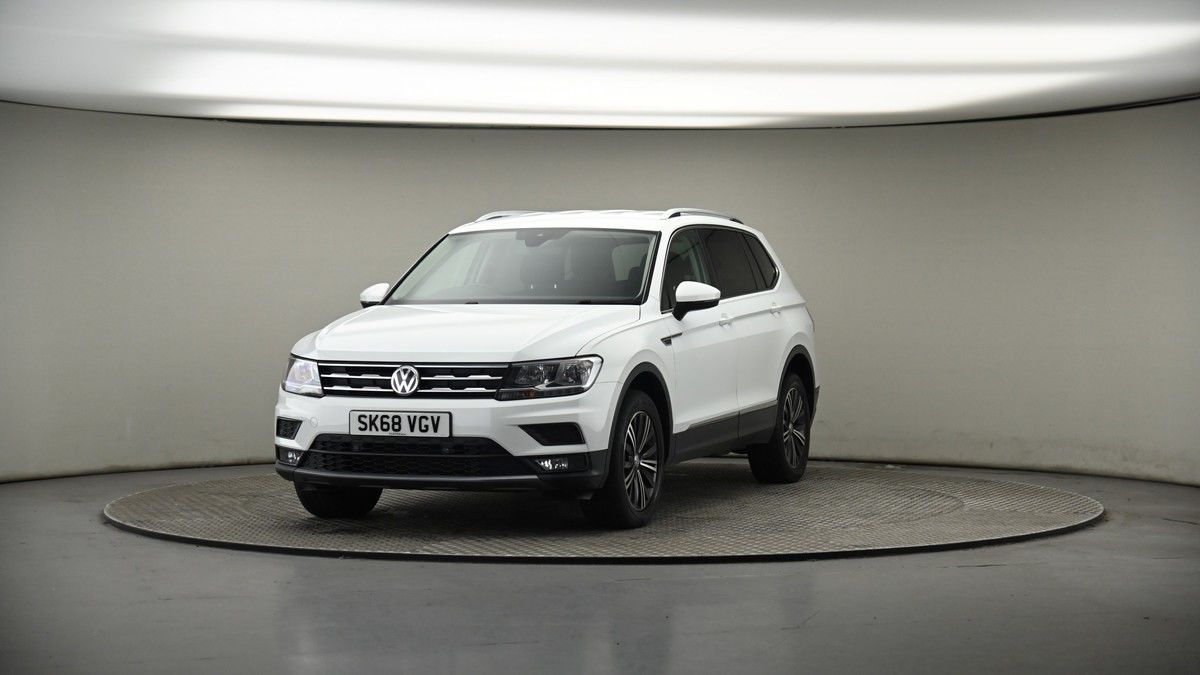 More views of Volkswagen Tiguan Allspace