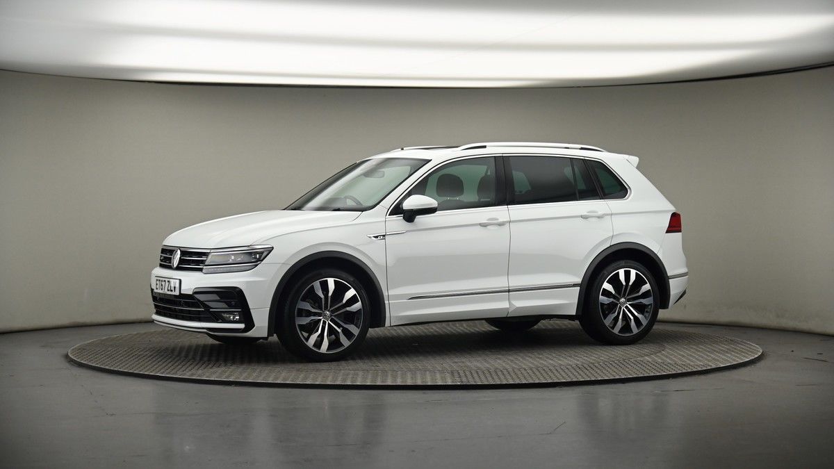 More views of Volkswagen Tiguan