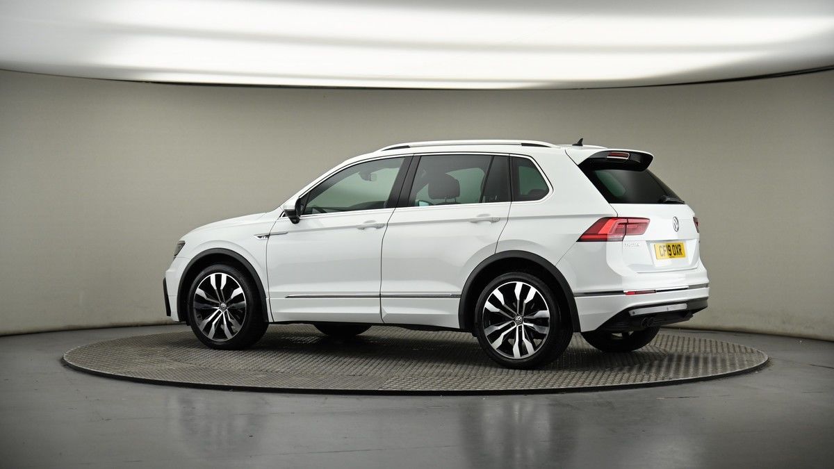 More views of Volkswagen Tiguan