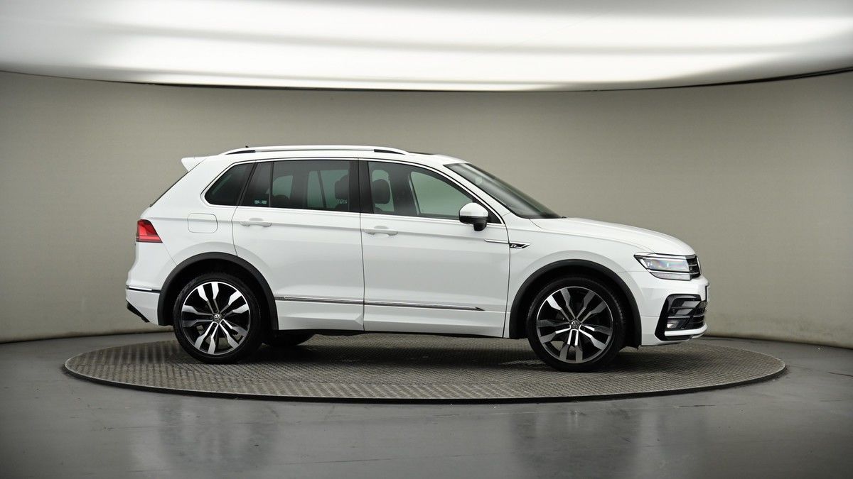 More views of Volkswagen Tiguan