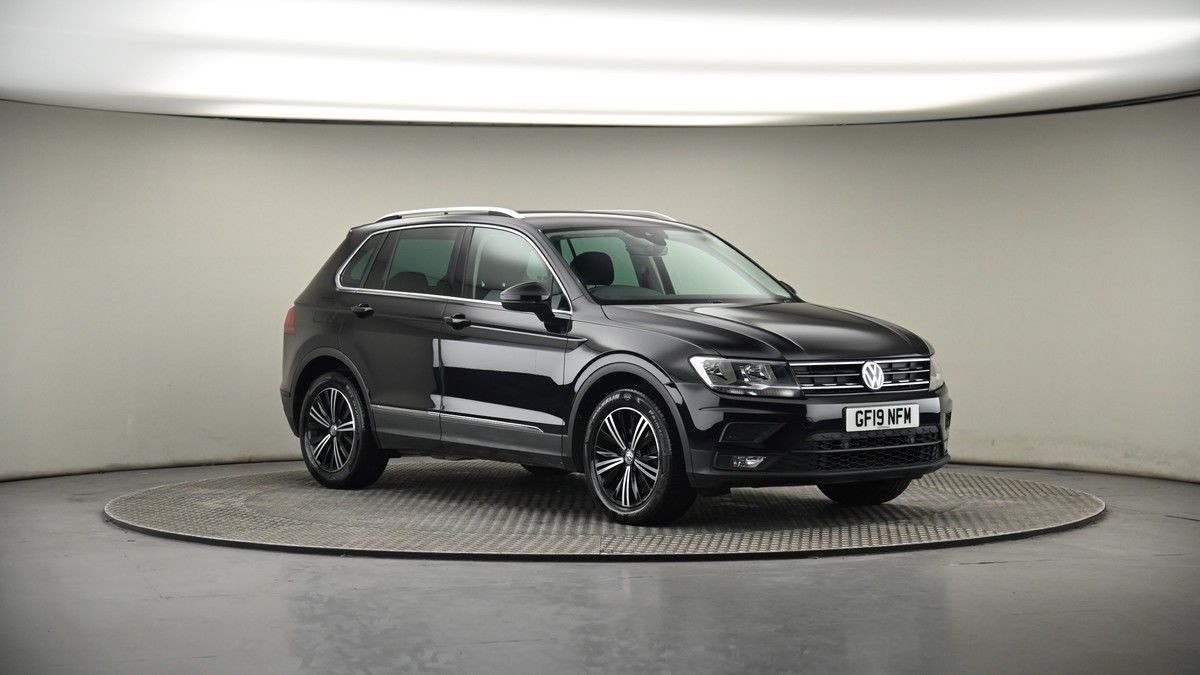 More views of Volkswagen Tiguan