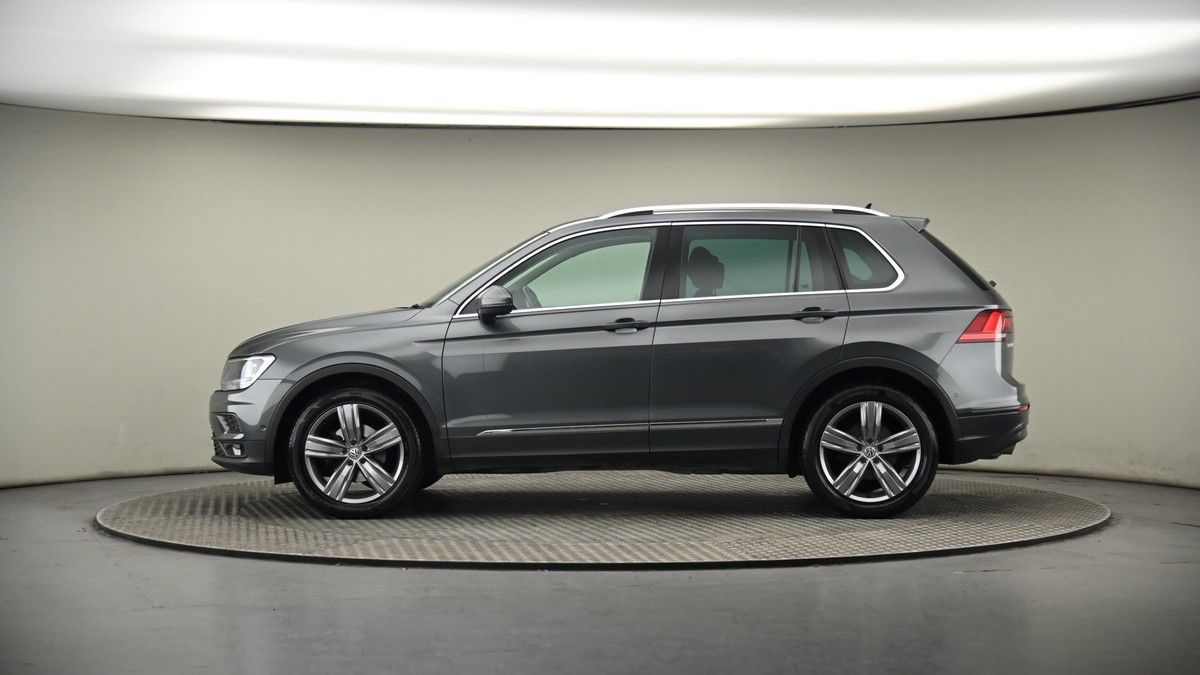 Volkswagen Tiguan Image 19