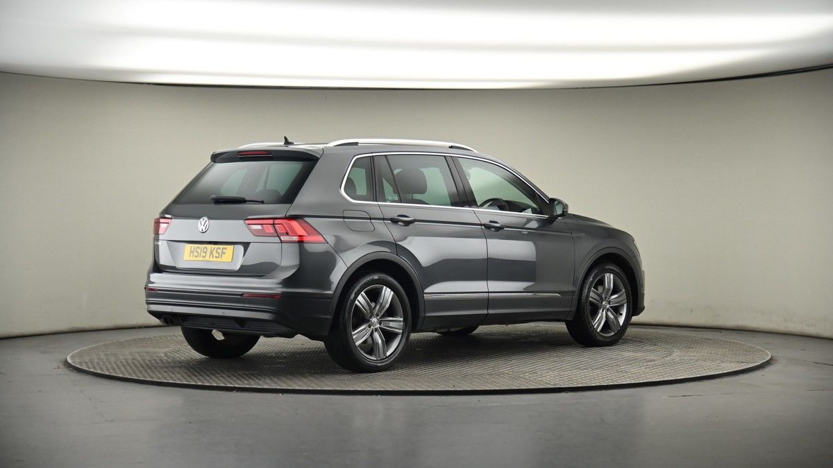 Volkswagen Tiguan Image 7