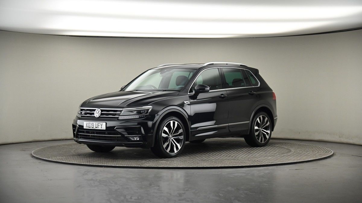 More views of Volkswagen Tiguan