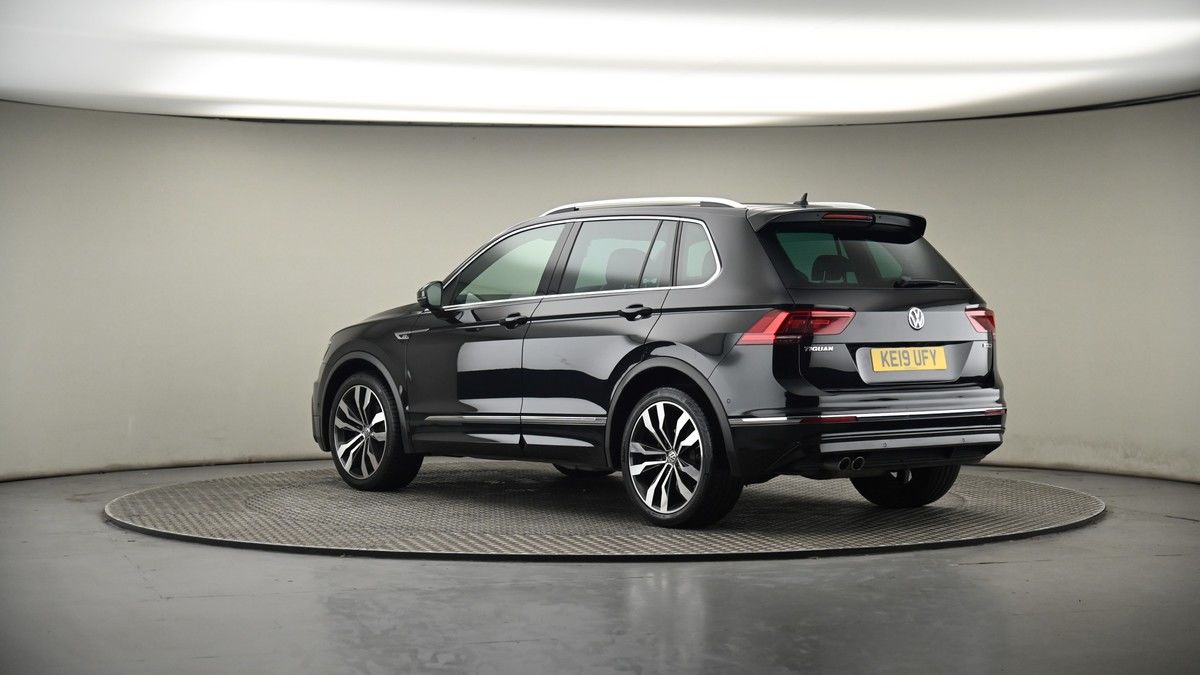 More views of Volkswagen Tiguan