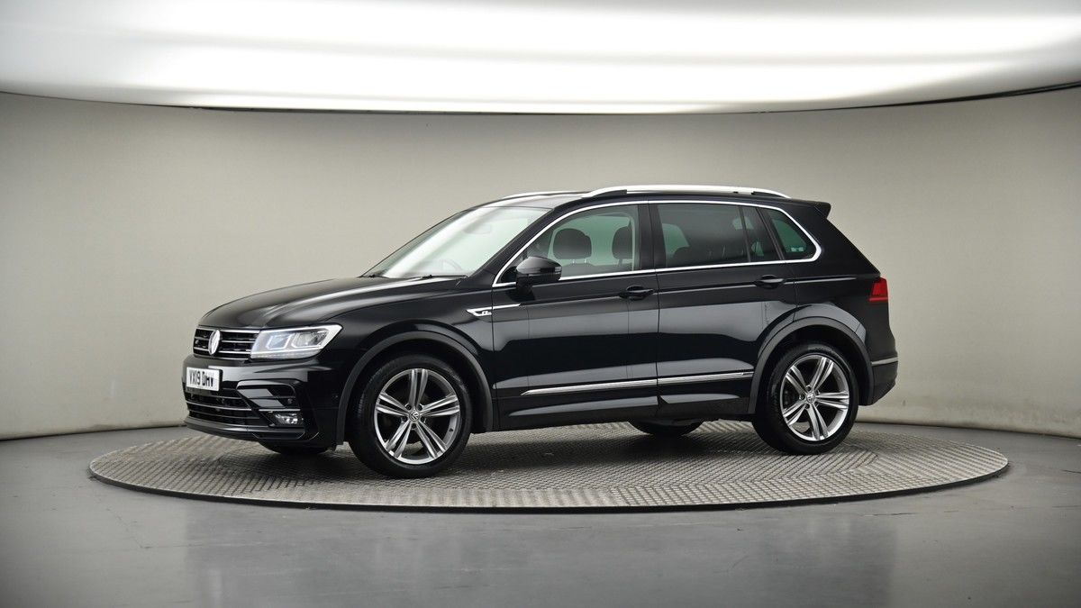 More views of Volkswagen Tiguan