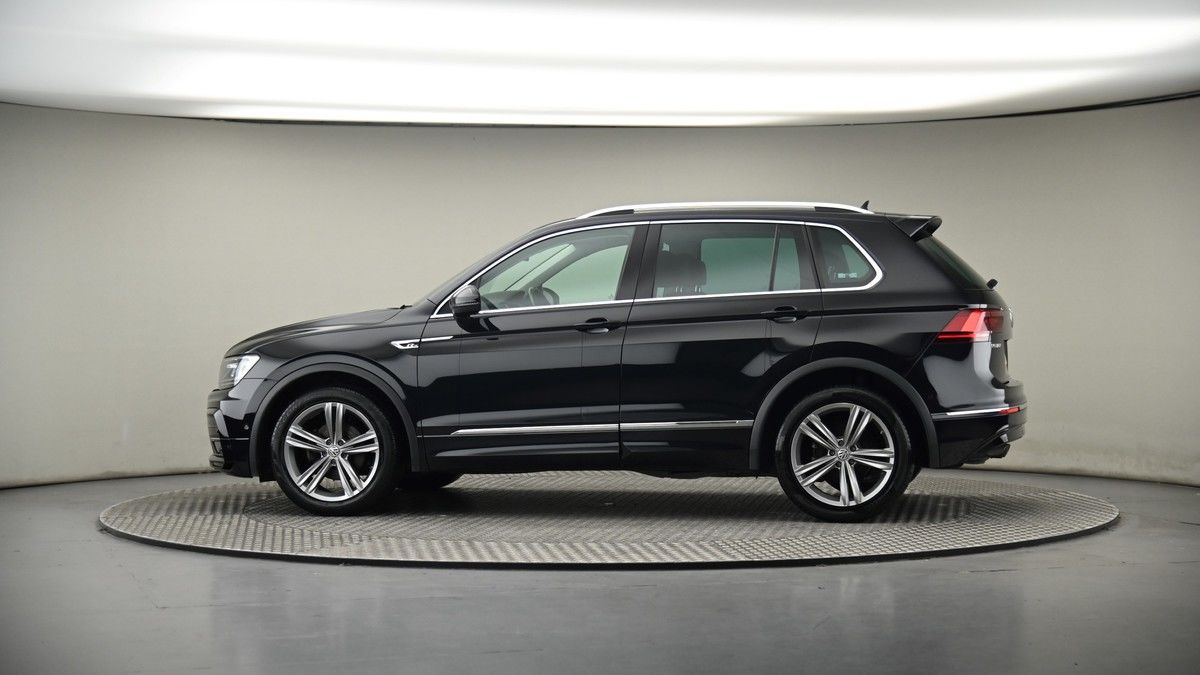 More views of Volkswagen Tiguan