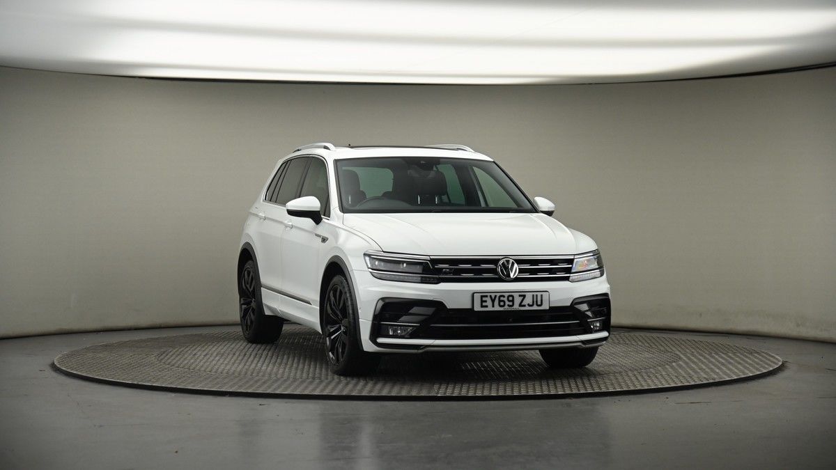 More views of Volkswagen Tiguan