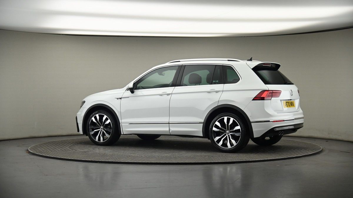 More views of Volkswagen Tiguan