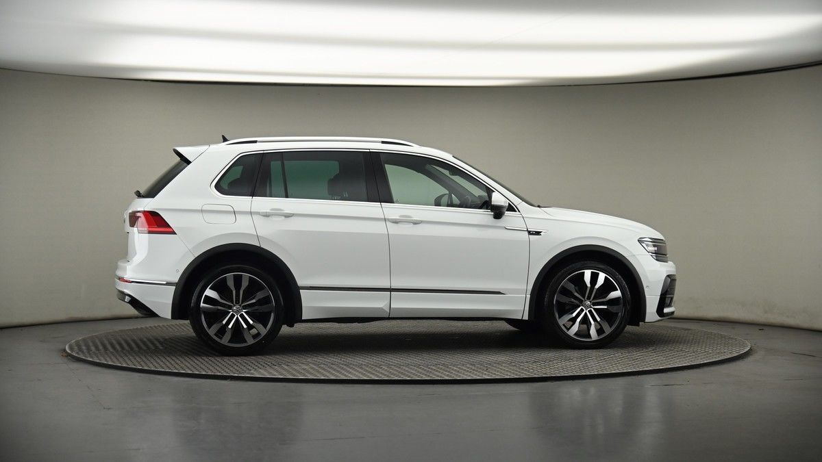 More views of Volkswagen Tiguan