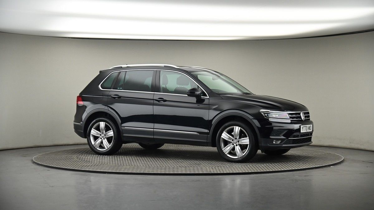 More views of Volkswagen Tiguan