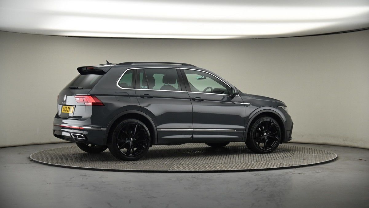 More views of Volkswagen Tiguan