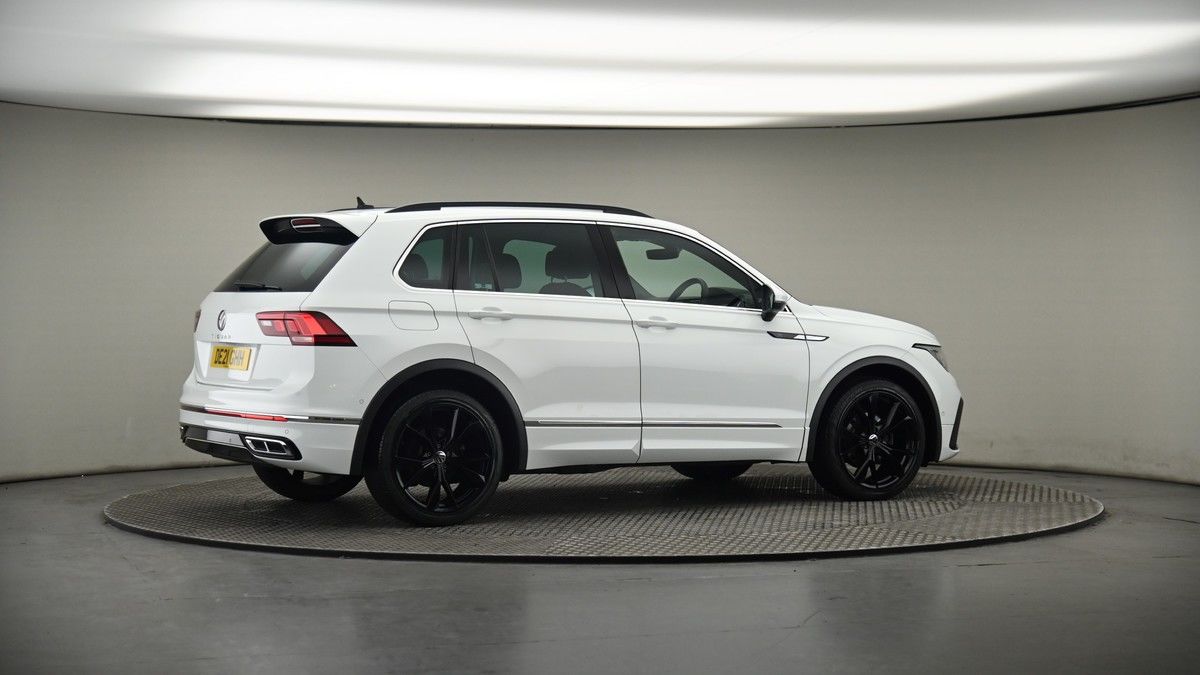 More views of Volkswagen Tiguan