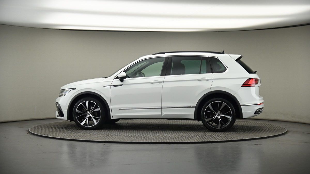 More views of Volkswagen Tiguan