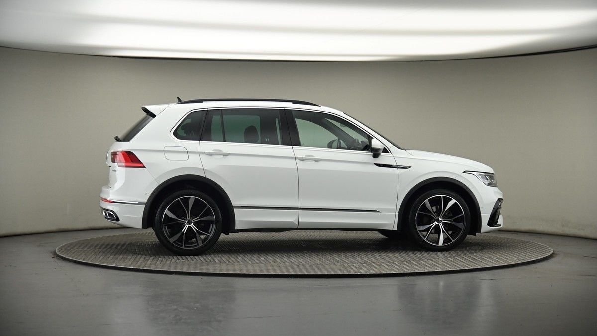 More views of Volkswagen Tiguan