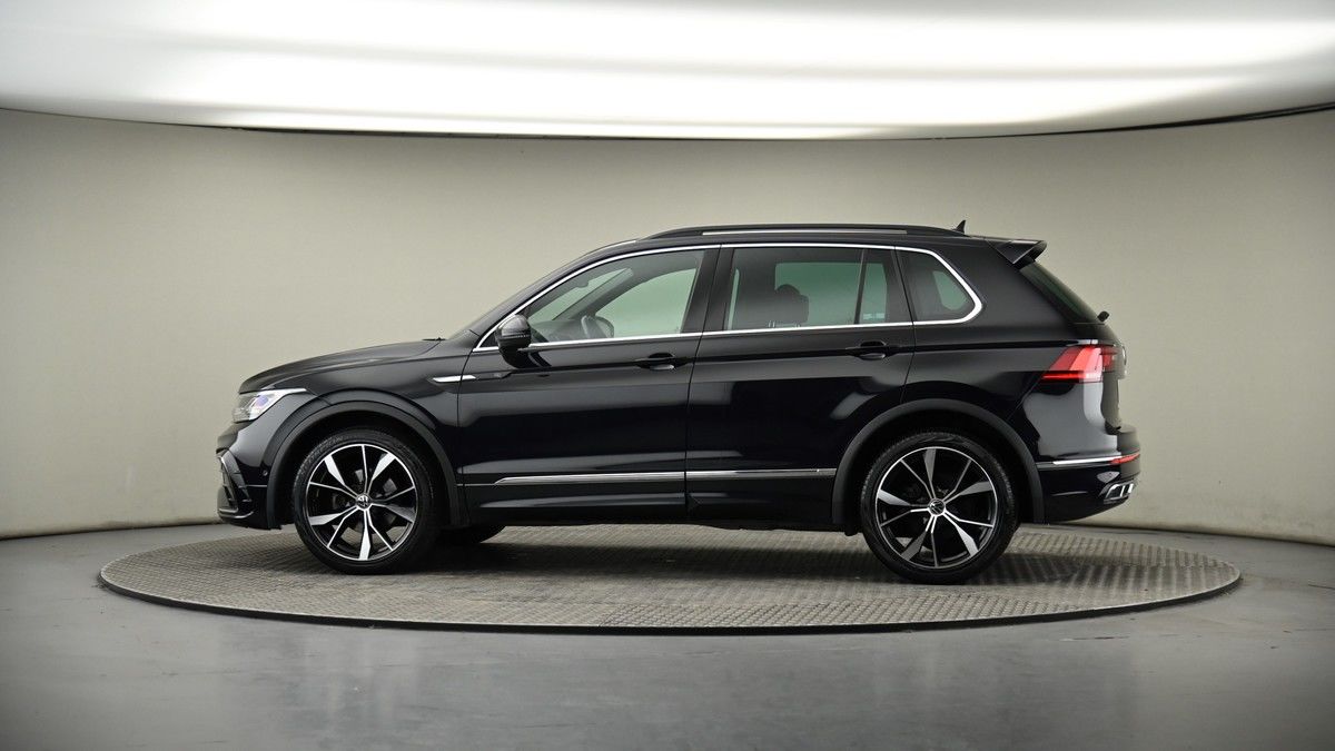 More views of Volkswagen Tiguan