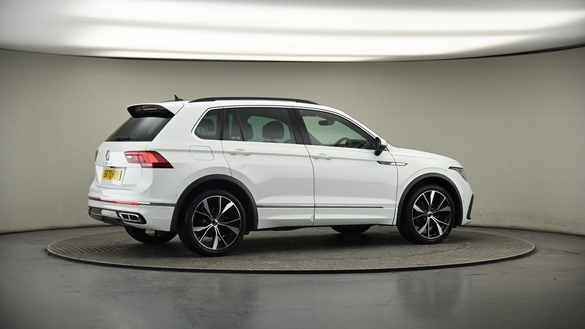 More views of Volkswagen Tiguan