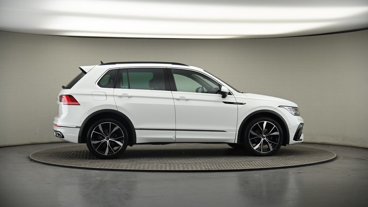 More views of Volkswagen Tiguan