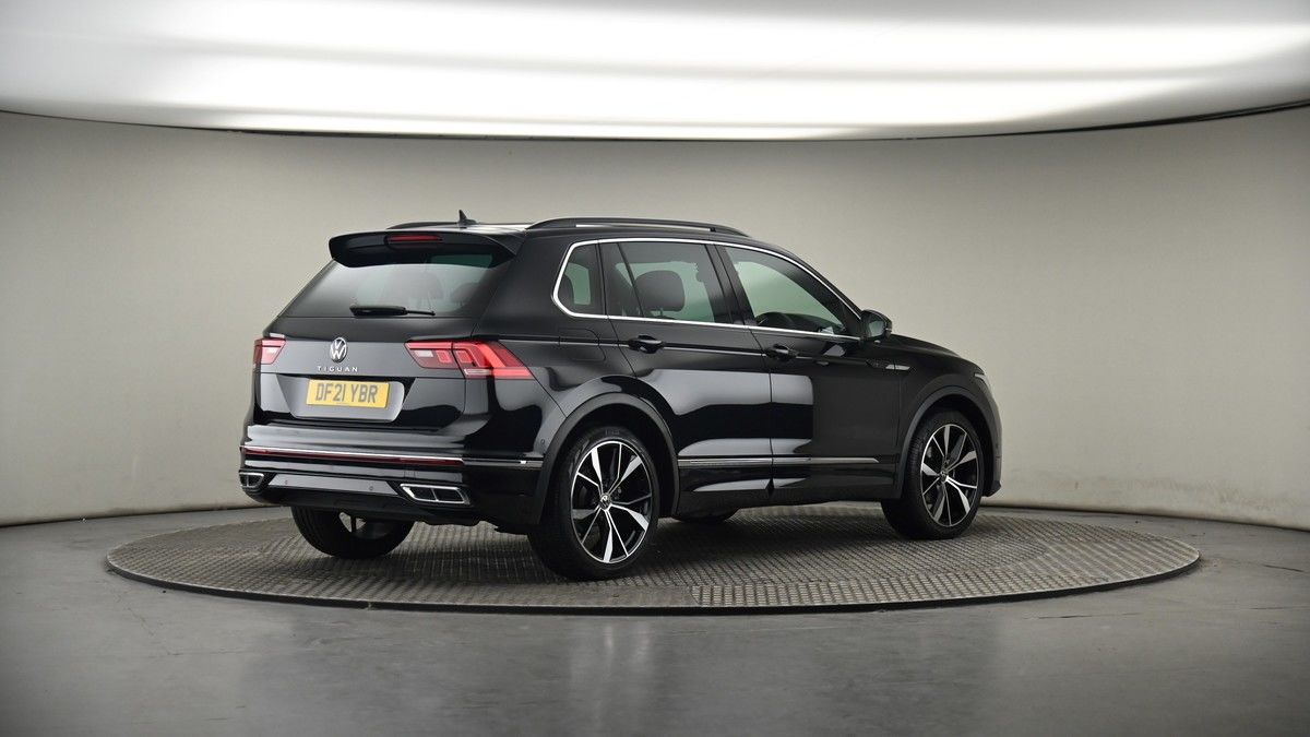 More views of Volkswagen Tiguan