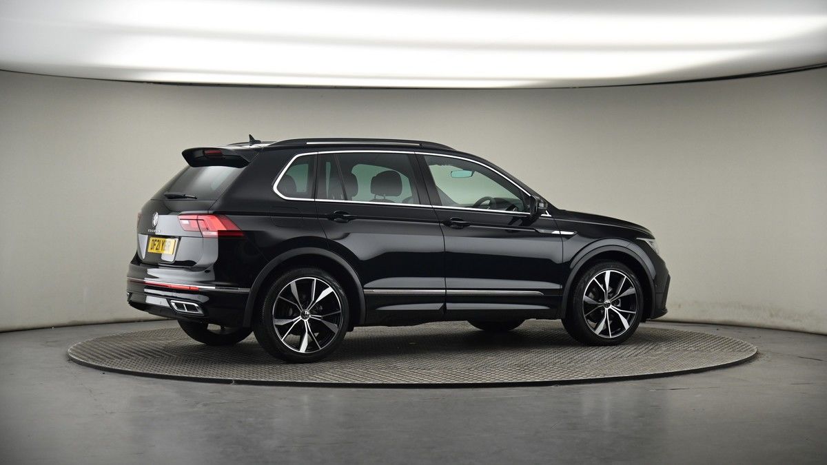 More views of Volkswagen Tiguan