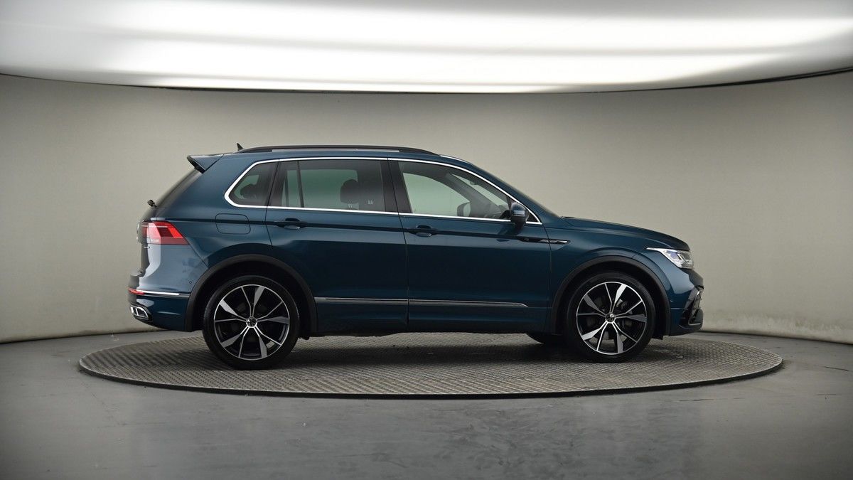 More views of Volkswagen Tiguan