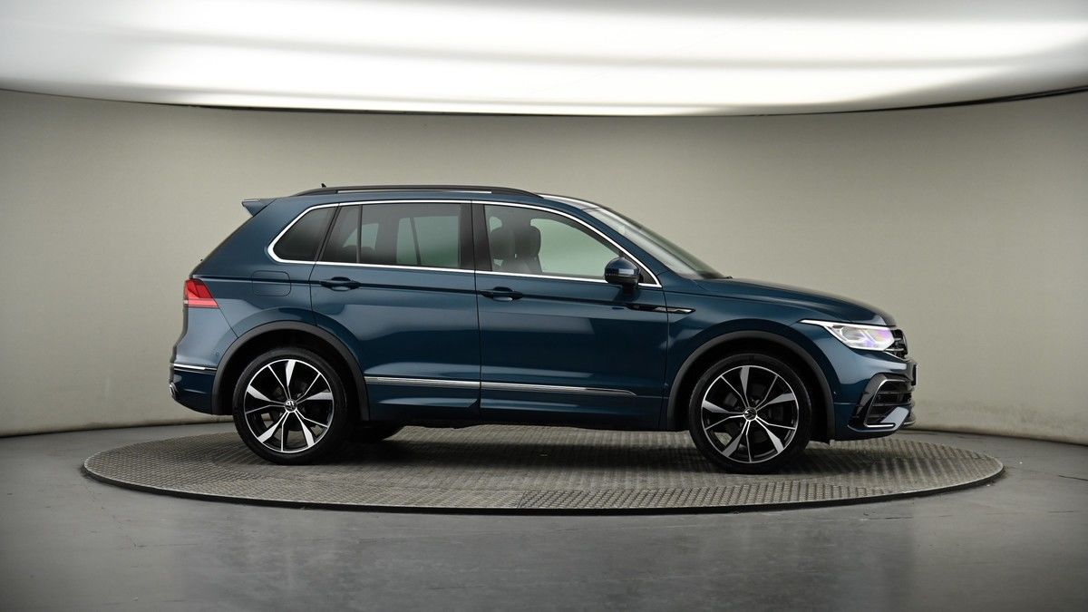 More views of Volkswagen Tiguan