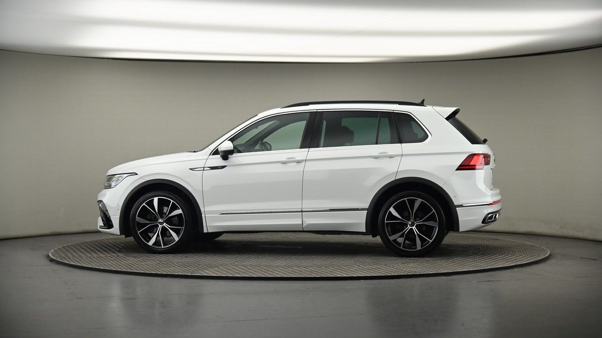 More views of Volkswagen Tiguan